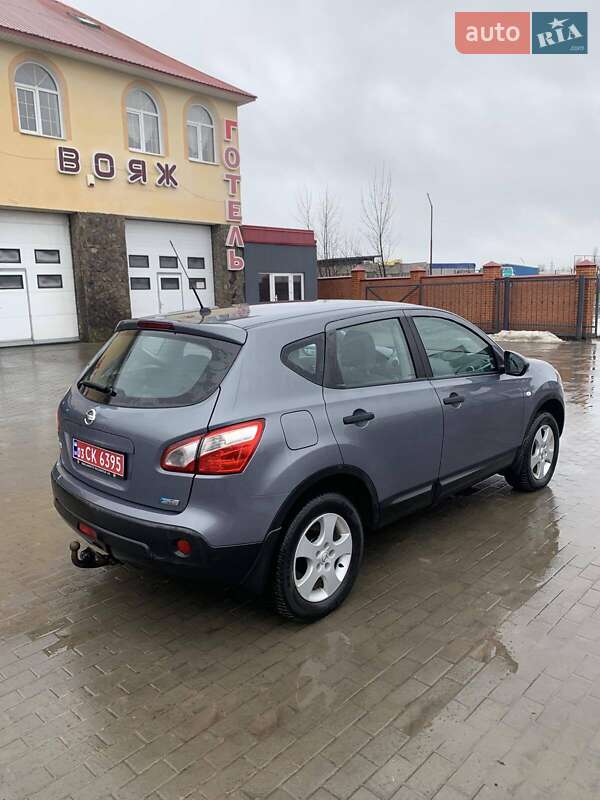 Внедорожник / Кроссовер Nissan Qashqai 2010 в Луцке