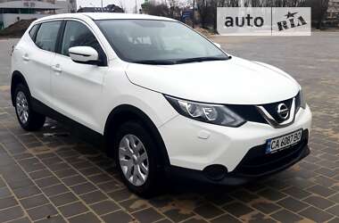 Внедорожник / Кроссовер Nissan Qashqai 2015 в Черкассах