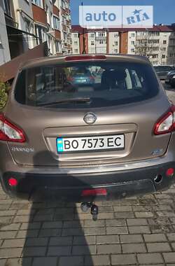 Внедорожник / Кроссовер Nissan Qashqai 2011 в Тернополе