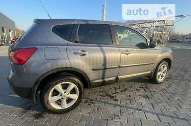 Внедорожник / Кроссовер Nissan Qashqai 2010 в Звягеле