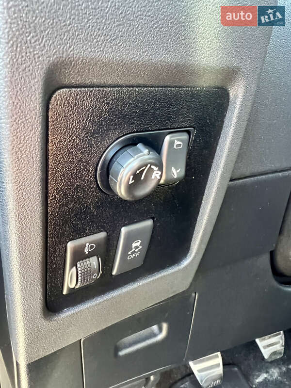 Внедорожник / Кроссовер Nissan Qashqai 2010 в Днепре