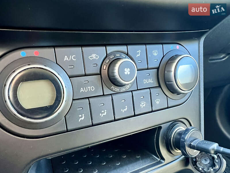 Внедорожник / Кроссовер Nissan Qashqai 2010 в Днепре