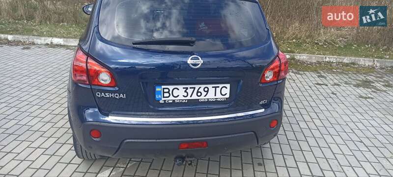 Позашляховик / Кросовер Nissan Qashqai 2007 в Львові