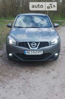 Внедорожник / Кроссовер Nissan Qashqai 2012 в Днепре