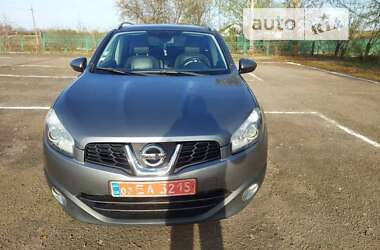 Внедорожник / Кроссовер Nissan Qashqai 2012 в Дубно