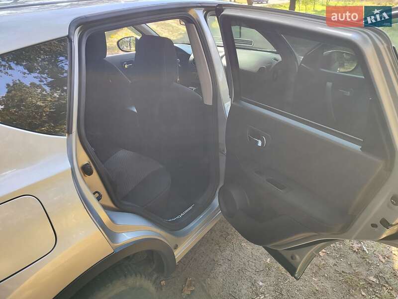 Внедорожник / Кроссовер Nissan Qashqai 2008 в Кропивницком