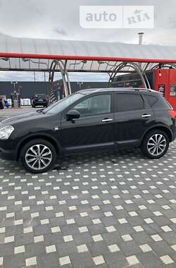 Внедорожник / Кроссовер Nissan Qashqai 2009 в Полтаве