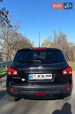 Внедорожник / Кроссовер Nissan Qashqai 2009 в 