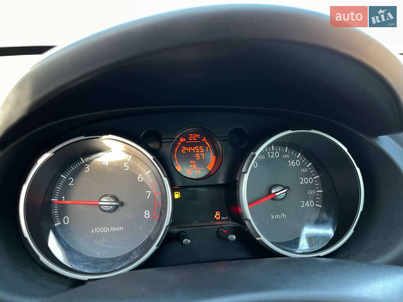 Позашляховик / Кросовер Nissan Qashqai 2009 в Рівному