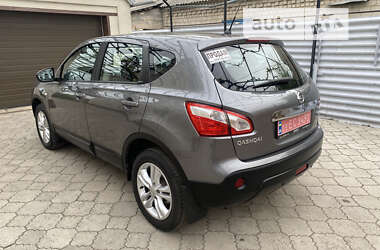 Позашляховик / Кросовер Nissan Qashqai 2012 в Покровському