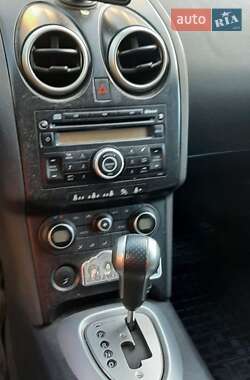 Внедорожник / Кроссовер Nissan Qashqai 2007 в 