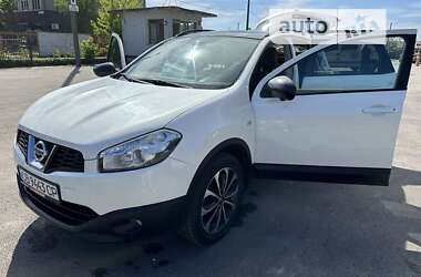 Внедорожник / Кроссовер Nissan Qashqai 2013 в Чернигове