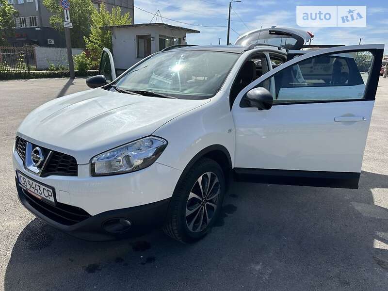 Внедорожник / Кроссовер Nissan Qashqai 2013 в Чернигове