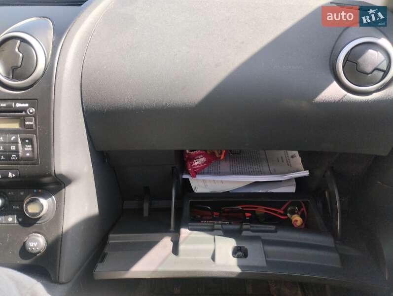 Внедорожник / Кроссовер Nissan Qashqai 2009 в Тальном