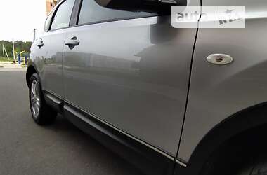 Внедорожник / Кроссовер Nissan Qashqai 2011 в Чернигове