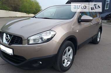 Позашляховик / Кросовер Nissan Qashqai 2012 в Чернігові