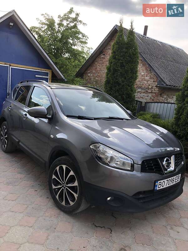 Внедорожник / Кроссовер Nissan Qashqai 2012 в Тернополе фото 2 Внедорожник / Кроссовер Nissan Qashqai 2012 в Тернополе