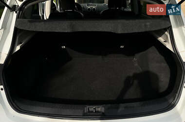 Внедорожник / Кроссовер Nissan Qashqai 2010 в 