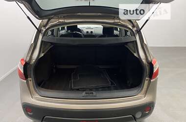 Внедорожник / Кроссовер Nissan Qashqai 2012 в 