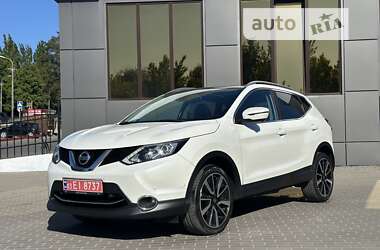 Позашляховик / Кросовер Nissan Qashqai 2014 в Рівному