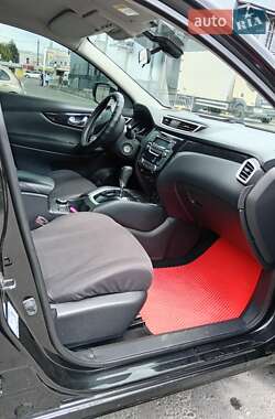 Позашляховик / Кросовер Nissan Qashqai 2015 в Полтаві