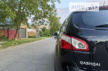 Позашляховик / Кросовер Nissan Qashqai 2011 в Звенигородці
