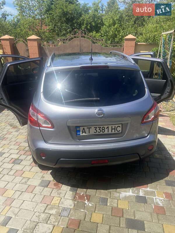 Внедорожник / Кроссовер Nissan Qashqai 2010 в Ивано-Франковске