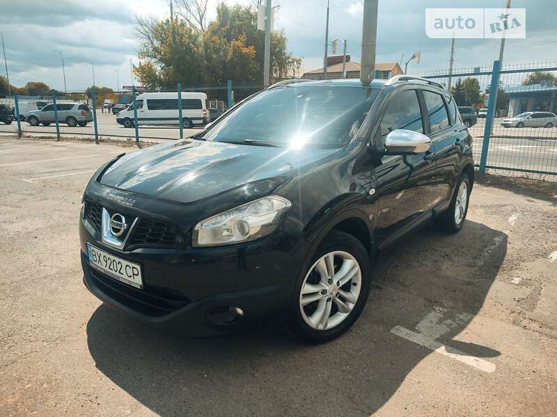 Позашляховик / Кросовер Nissan Qashqai 2011 в Вінниці