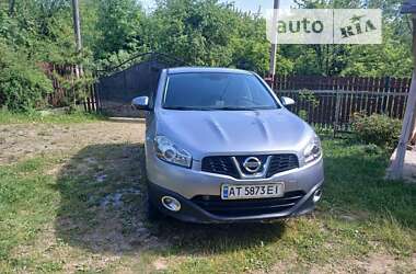 Позашляховик / Кросовер Nissan Qashqai 2010 в Івано-Франківську