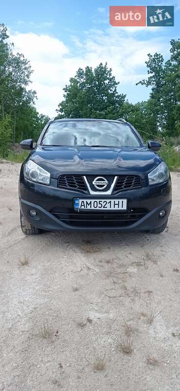 Позашляховик / Кросовер Nissan Qashqai 2012 в Олевську