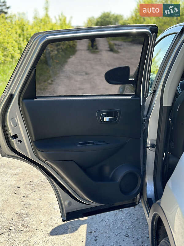 Позашляховик / Кросовер Nissan Qashqai 2008 в Бродах