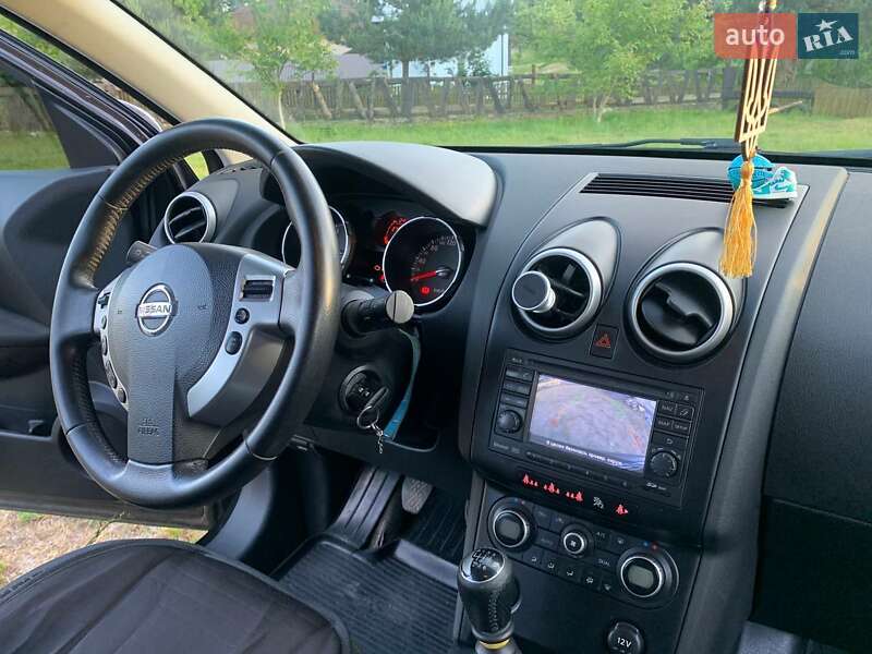 Внедорожник / Кроссовер Nissan Qashqai 2009 в Львове
