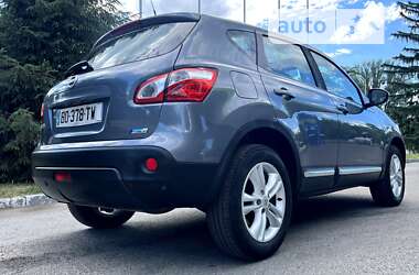 Позашляховик / Кросовер Nissan Qashqai 2010 в Смілі