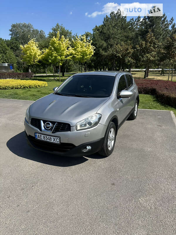 Внедорожник / Кроссовер Nissan Qashqai 2011 в Днепре