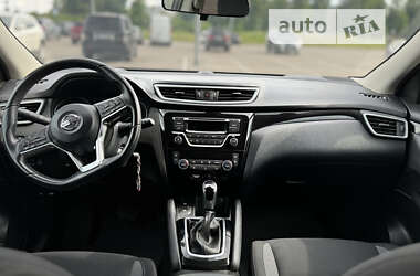 Внедорожник / Кроссовер Nissan Qashqai 2020 в Киеве