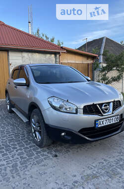 Внедорожник / Кроссовер Nissan Qashqai 2012 в Харькове