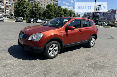 Позашляховик / Кросовер Nissan Qashqai 2008 в Луцьку