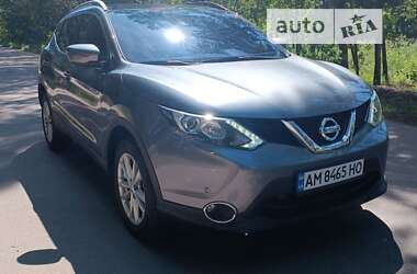 Позашляховик / Кросовер Nissan Qashqai 2015 в Житомирі