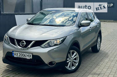 Внедорожник / Кроссовер Nissan Qashqai 2014 в Харькове