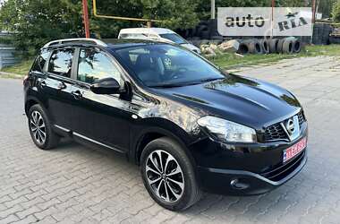 Позашляховик / Кросовер Nissan Qashqai 2011 в Луцьку