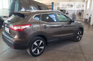 Позашляховик / Кросовер Nissan Qashqai 2015 в Бердичеві