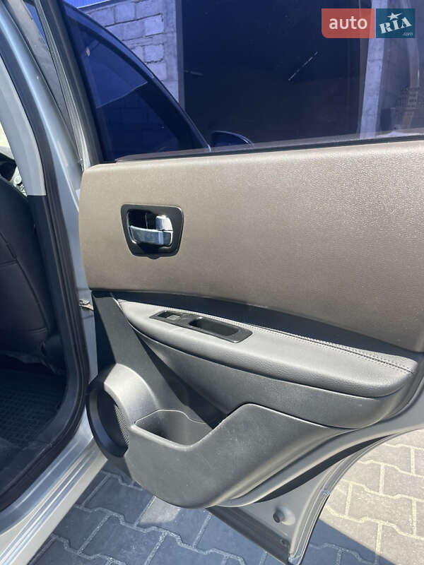 Позашляховик / Кросовер Nissan Qashqai 2008 в Одесі