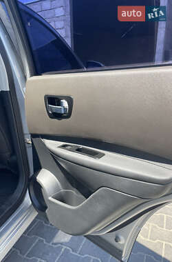 Внедорожник / Кроссовер Nissan Qashqai 2008 в 