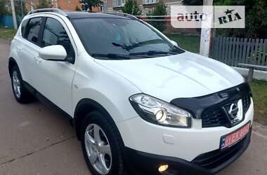 Внедорожник / Кроссовер Nissan Qashqai 2010 в Демидовке