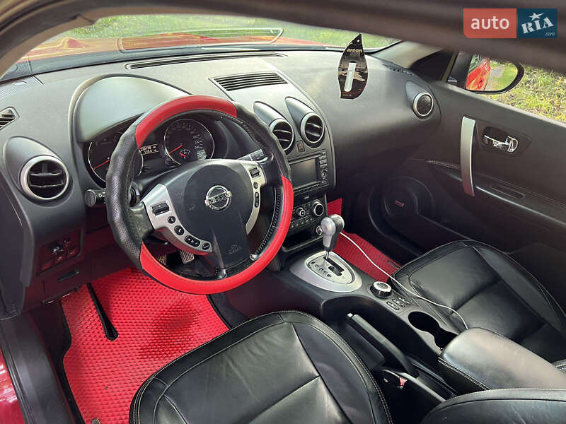 Позашляховик / Кросовер Nissan Qashqai 2013 в Кременці