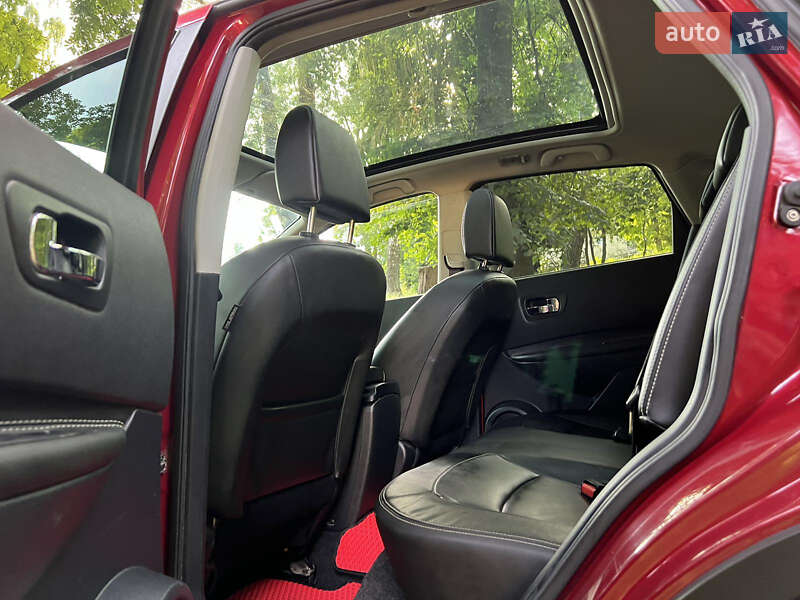 Позашляховик / Кросовер Nissan Qashqai 2013 в Кременці