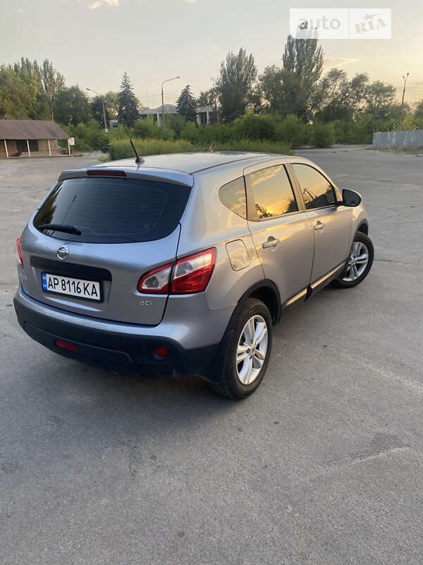 Внедорожник / Кроссовер Nissan Qashqai 2013 в Запорожье фото 5 Внедорожник / Кроссовер Nissan Qashqai 2013 в Запорожье