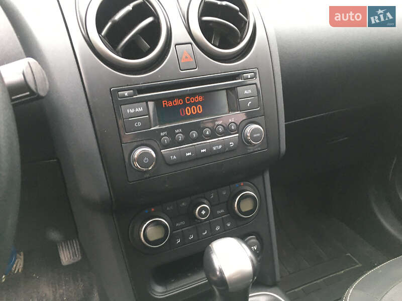 Внедорожник / Кроссовер Nissan Qashqai 2010 в Хусте