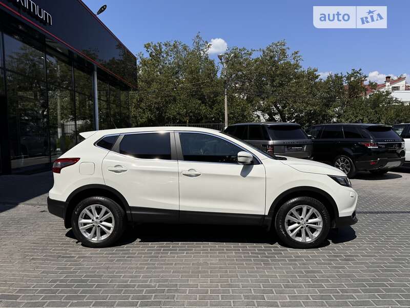 Внедорожник / Кроссовер Nissan Qashqai 2015 в Одессе