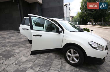 Внедорожник / Кроссовер Nissan Qashqai 2010 в Бориславе